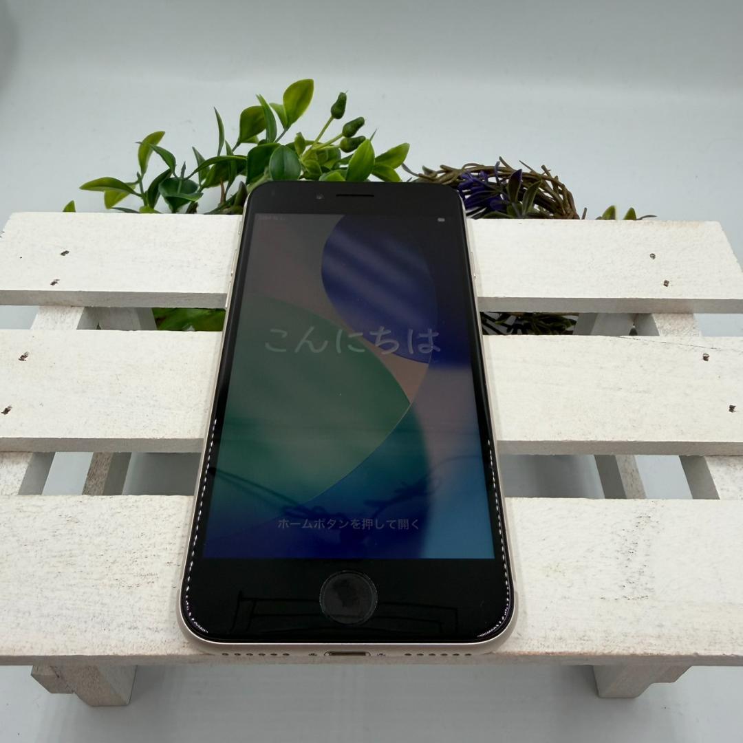 美品】iPhone SE第3世代 64GB スターライト 437 - メルカリ