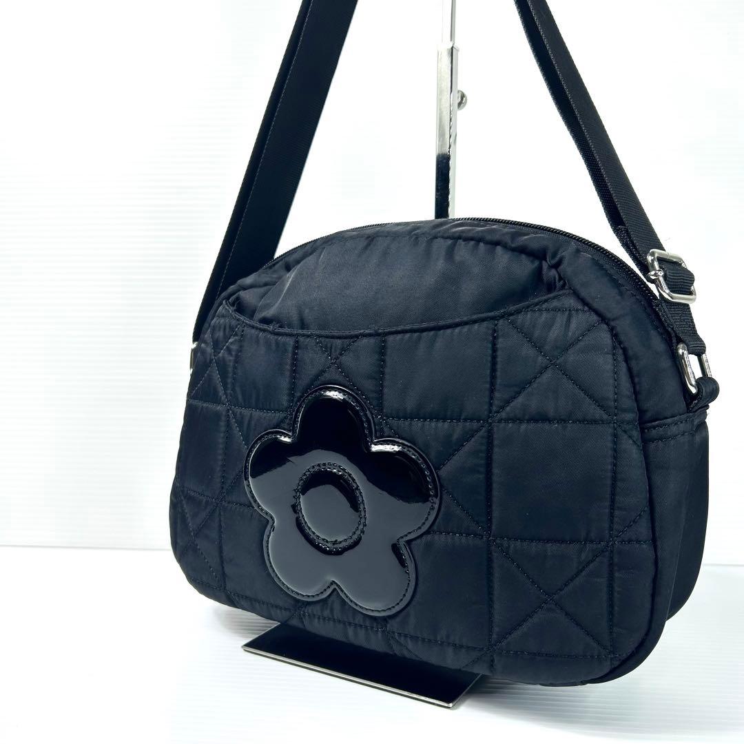 極美品☆Mary Quant ショルダーバッグ キルティング デイジー ブラック