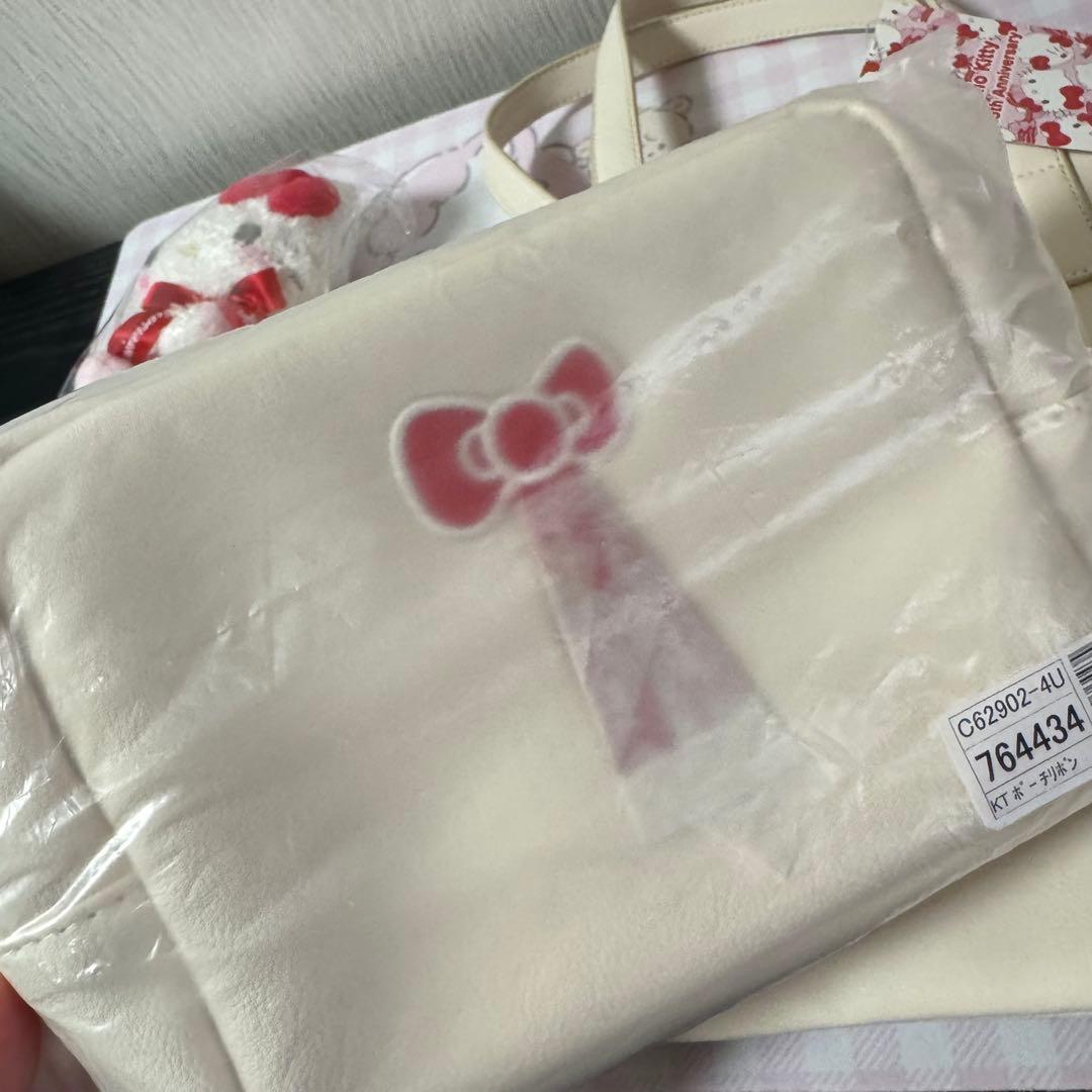 サンリオ ハローキティ 45周年 ベビー マスコット ポーチ トート