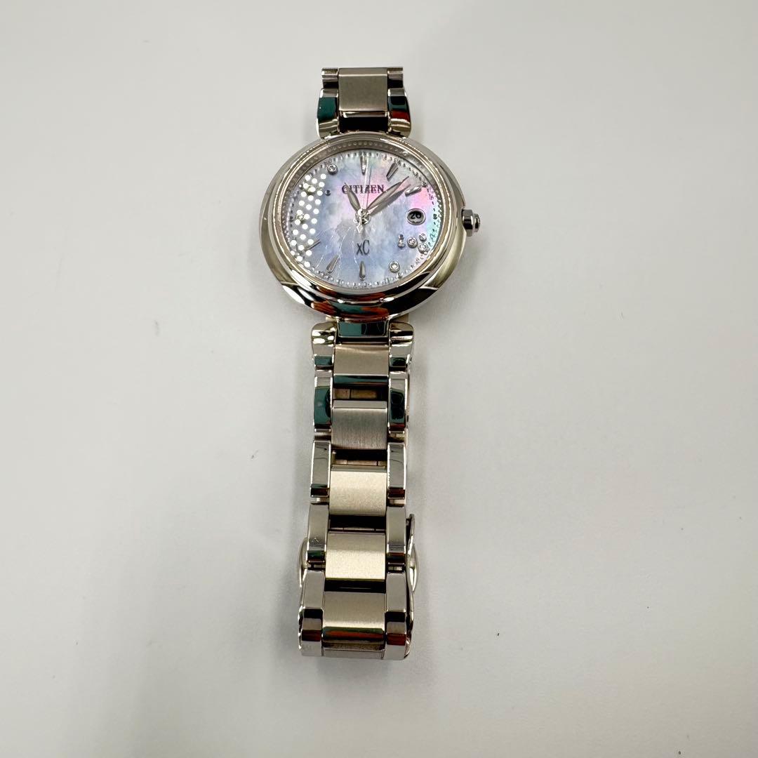 希少✨美品✨1600本限定モデル シチズン クロスシー ダイヤモンド 白蝶