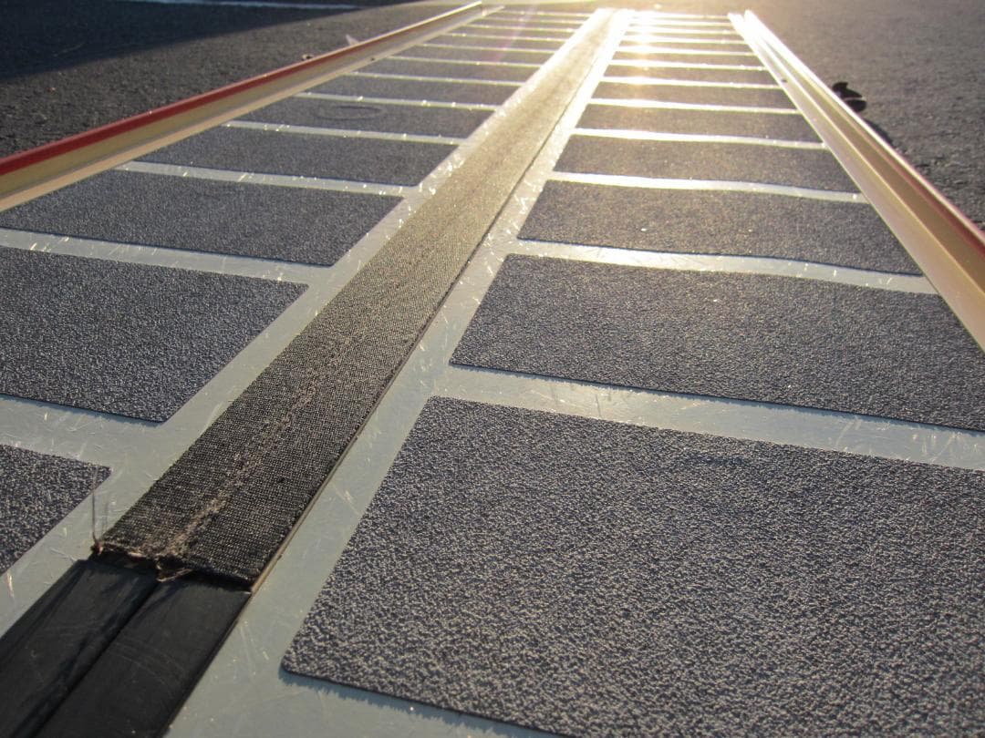 ①硬め美品 ケアスロープ 2.4M 240cm 高圧洗浄済 定価23万 送料込