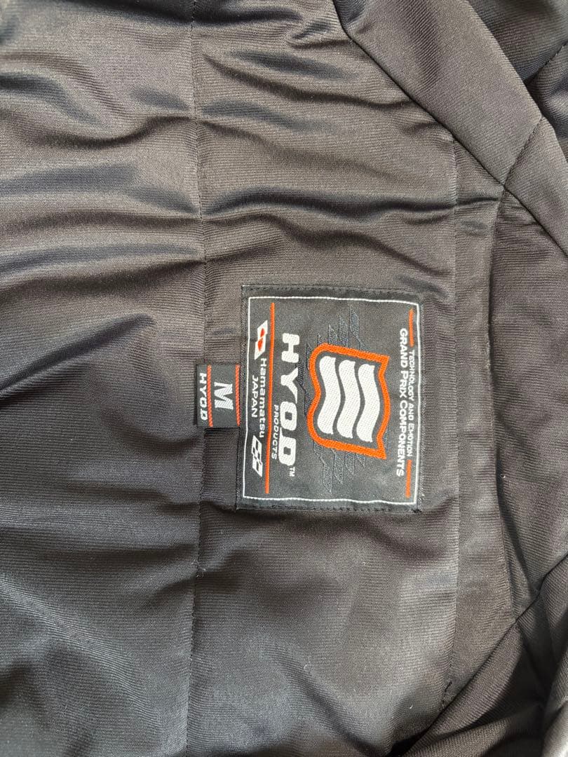 HYOD 秋冬用ジャケット Mサイズ ブラック 純正ハンガー付き - メルカリ