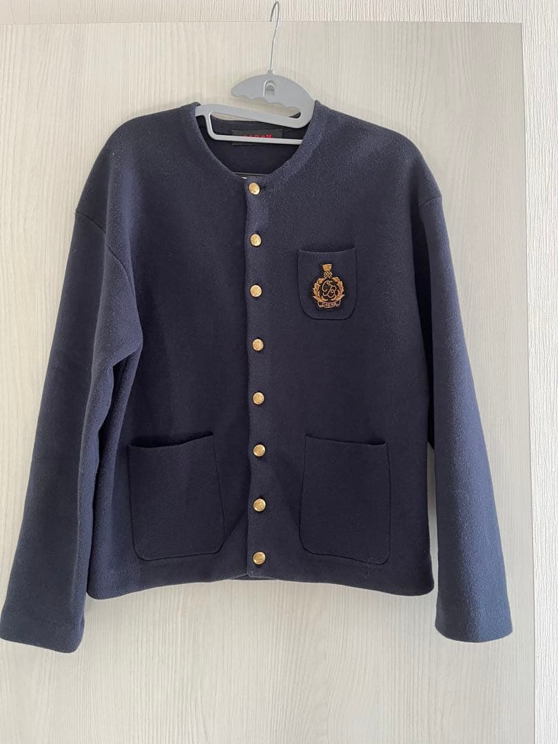 CABaNキャバン コットンカシミヤ エンブレムクルーネックカーディガン caban（キャバン）の「□コットンカシミヤ エンブレムクルーネック