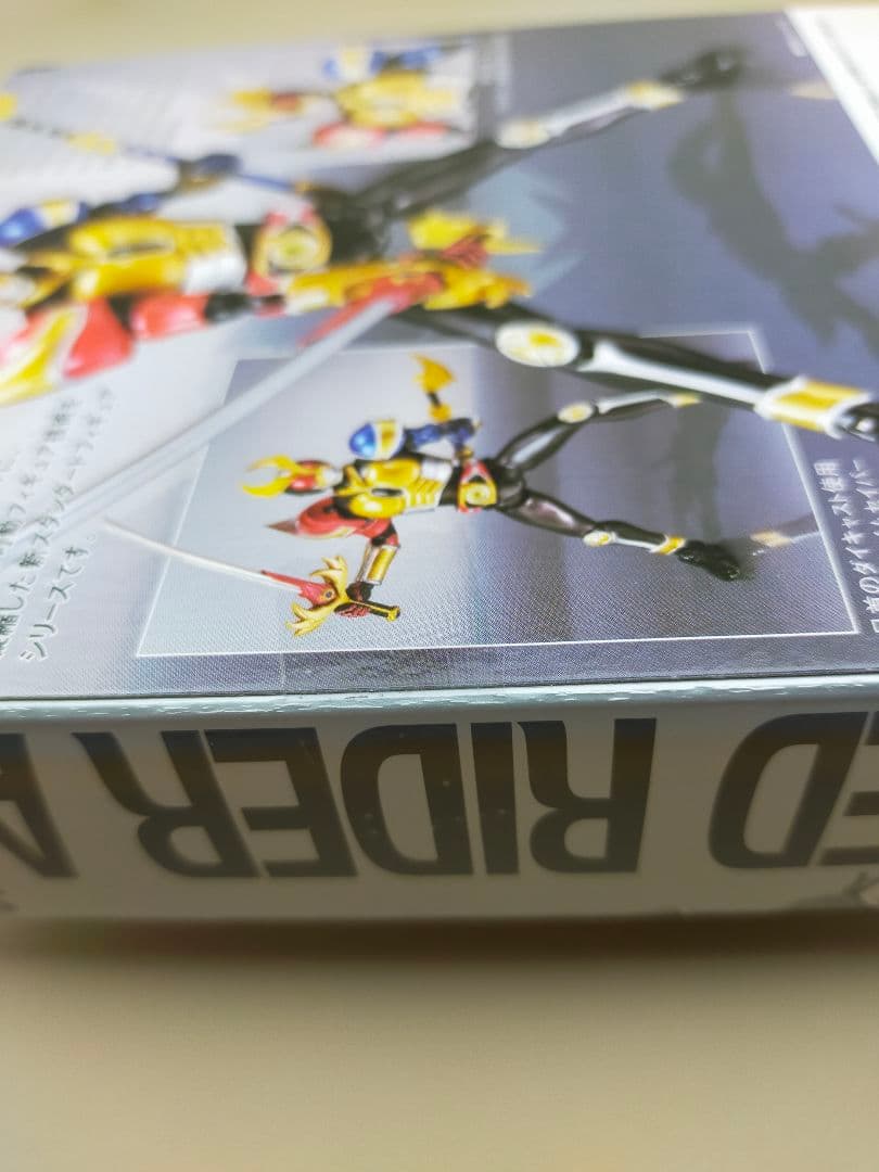 S.H.Figuarts 仮面ライダーアギトトリニティフォーム魂ウェブ商店限定