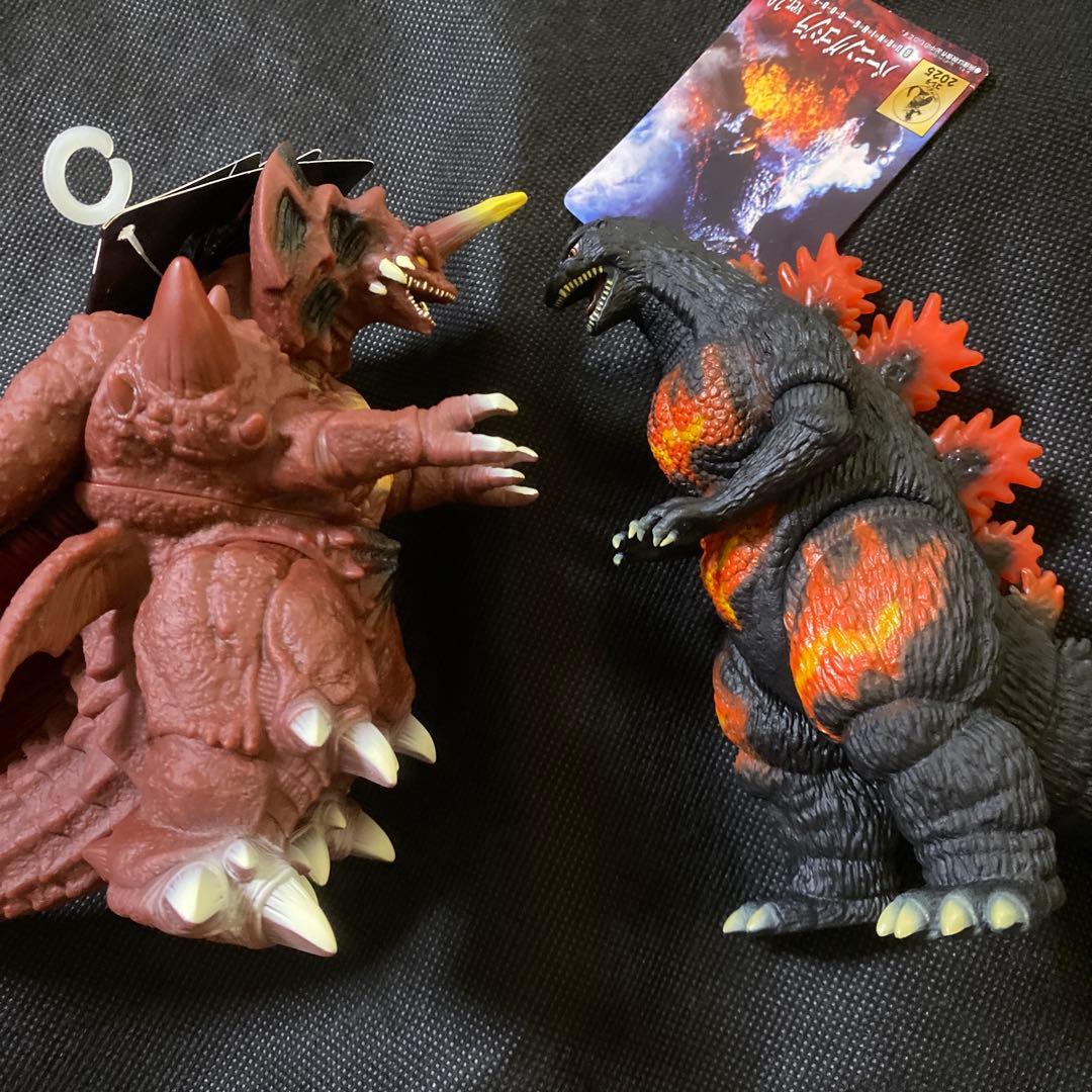 ムービーモンスターシリーズ バーニングゴジラ　デストロイア　ゴジラ　ver.2 Comparison between old and new] Movie Monster Series Burning
