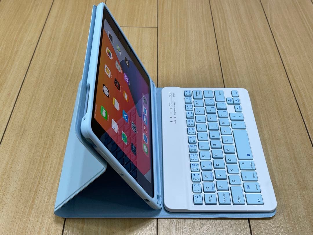 Ipad Mini 4 128GB Simモデルキーボードとカバー付き ipad mini4