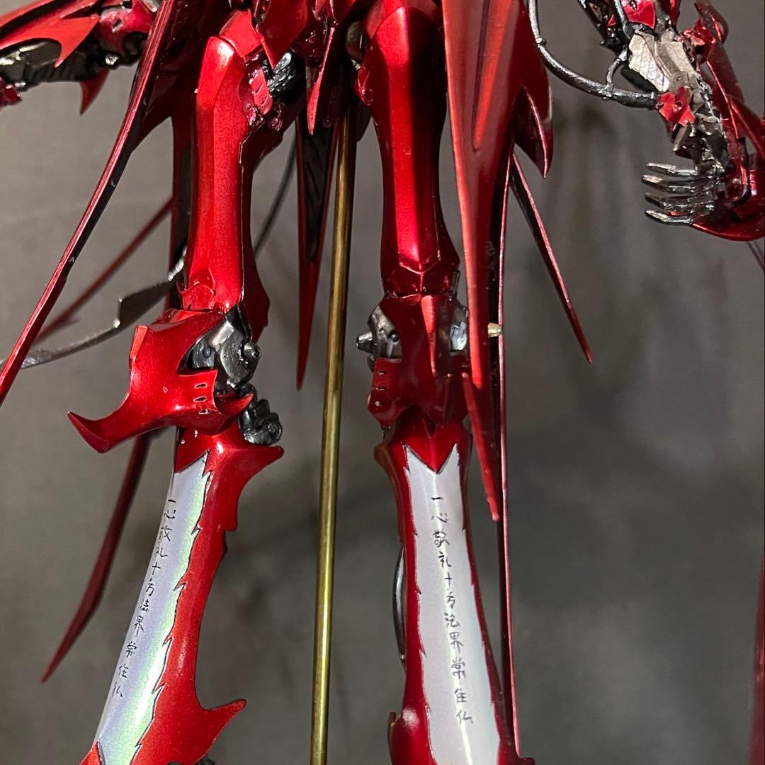 海洋堂ガレージキット　FSS \"超\"騎士団機 ［焔星］1／100 塗装完成品