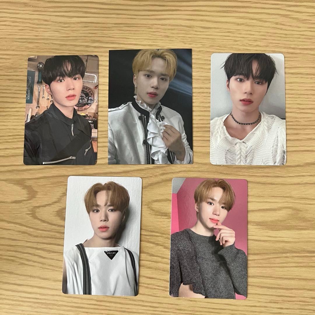 WEi キムジュンソ トレカ セット - メルカリ