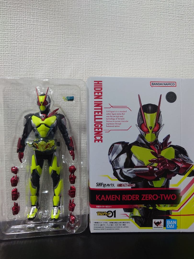 n*5様 S.H.Figuarts　仮面ライダーゼロツー　開封品