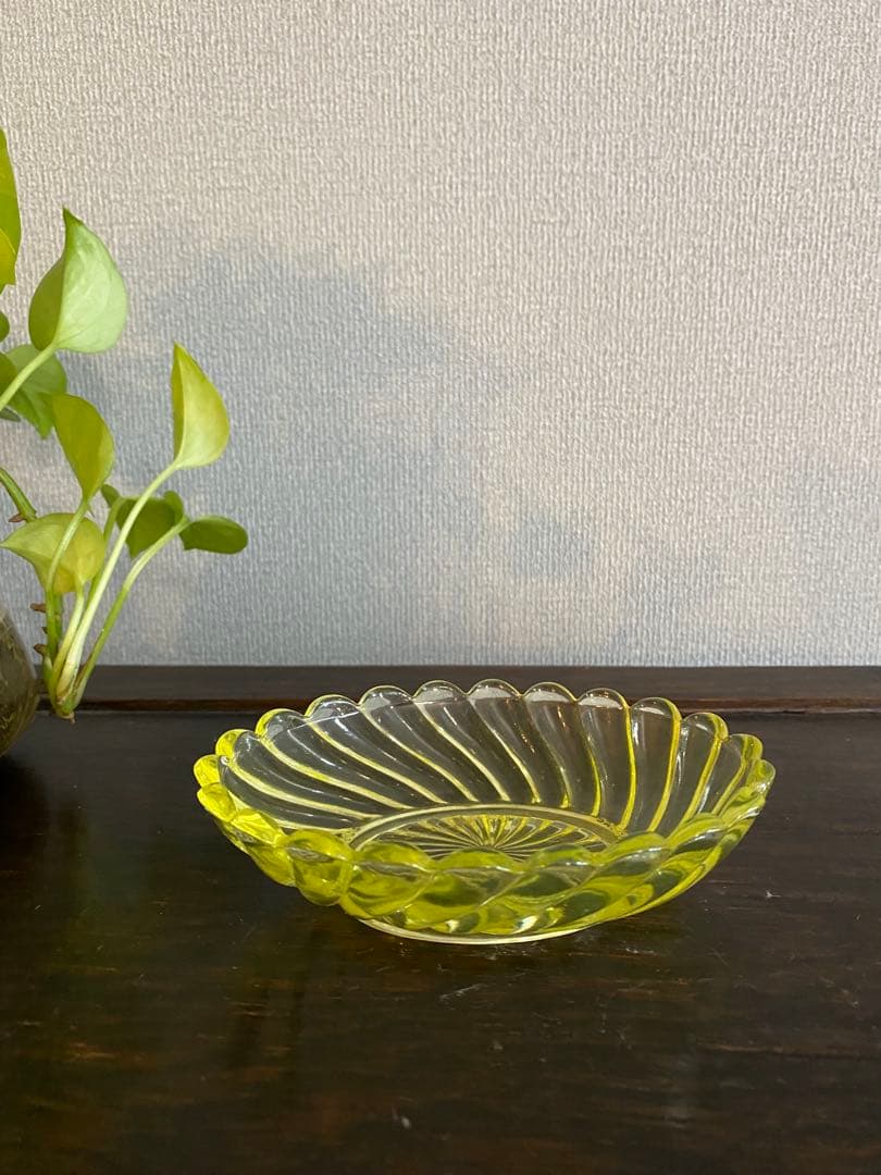 オールドバカラ バカラ ウランガラス 小物入れ バンブー レア 美品