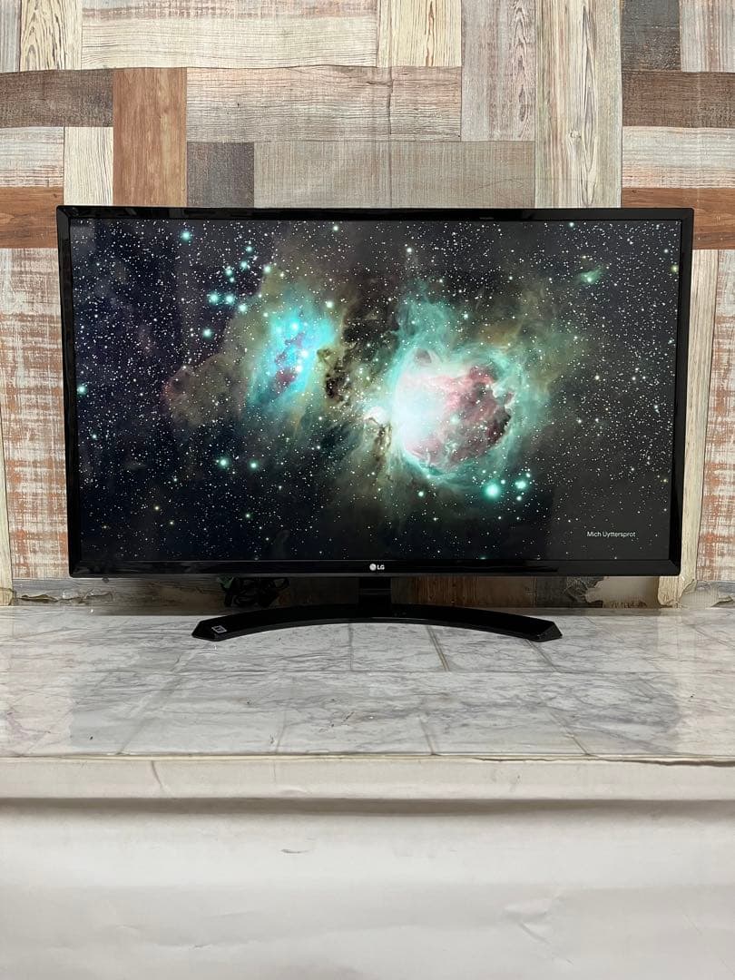 即日受渡❣️全国送料込目に優しいLG32型液晶モニターブルーライト軽減