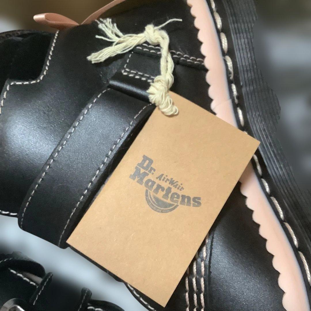 Dr. Martens バレンタイン限定品キラキラ可愛いスタッズブーツ交渉あり