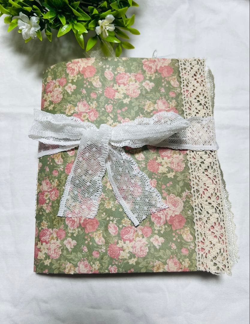 ジャンクジャーナル 花 ハンカチモチーフ 雑記帳 日記帳 コラージュ