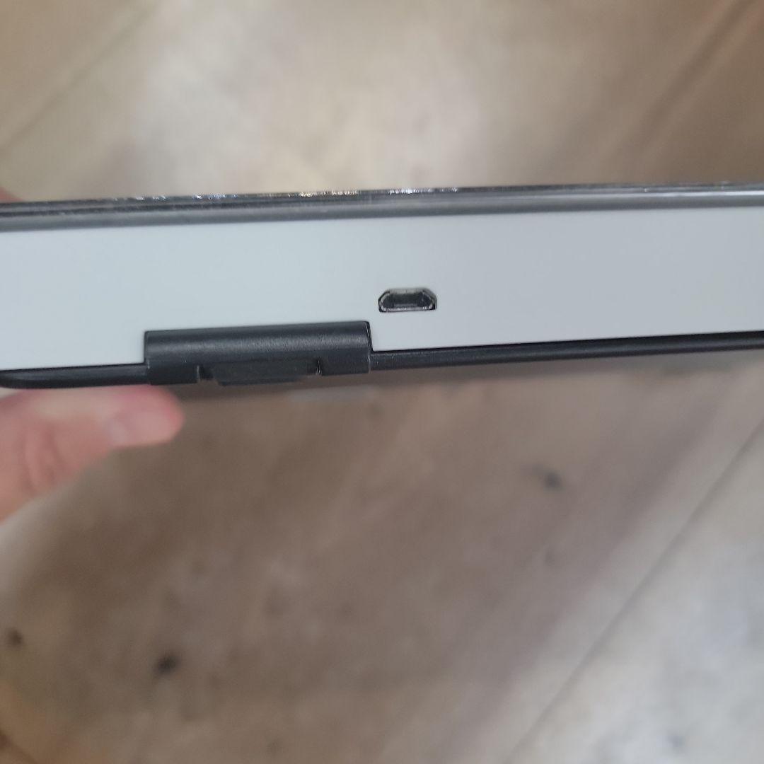 これは軽快ショートストロークでペチペチ入力！稀少単3充電池式logi