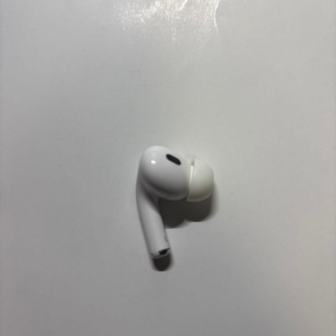 AirPods Pro2 ワイヤレスイヤホン ホワイト 左耳のみです。 楽天市場】左耳のみ Apple AirPods Pro 第2世代 国内正規品 片耳 純正