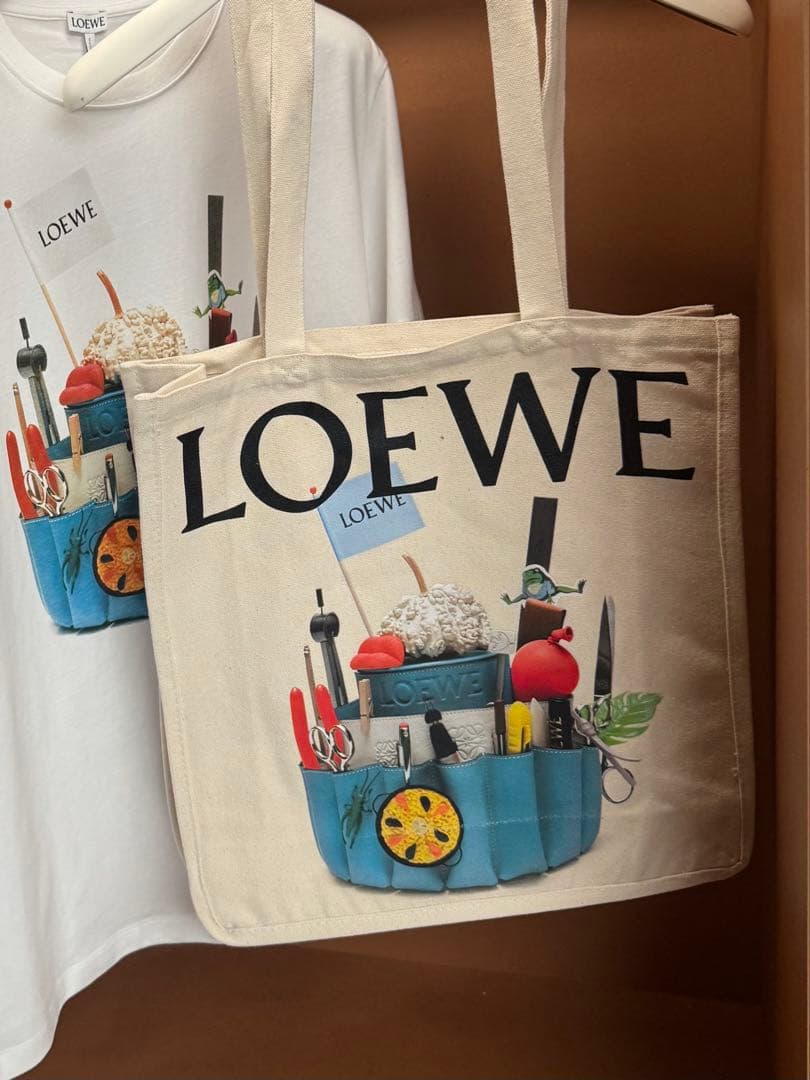ロエベ LOEWE CRAFTED WORLD トートバッグ ジブリ ノベルティ - メルカリ