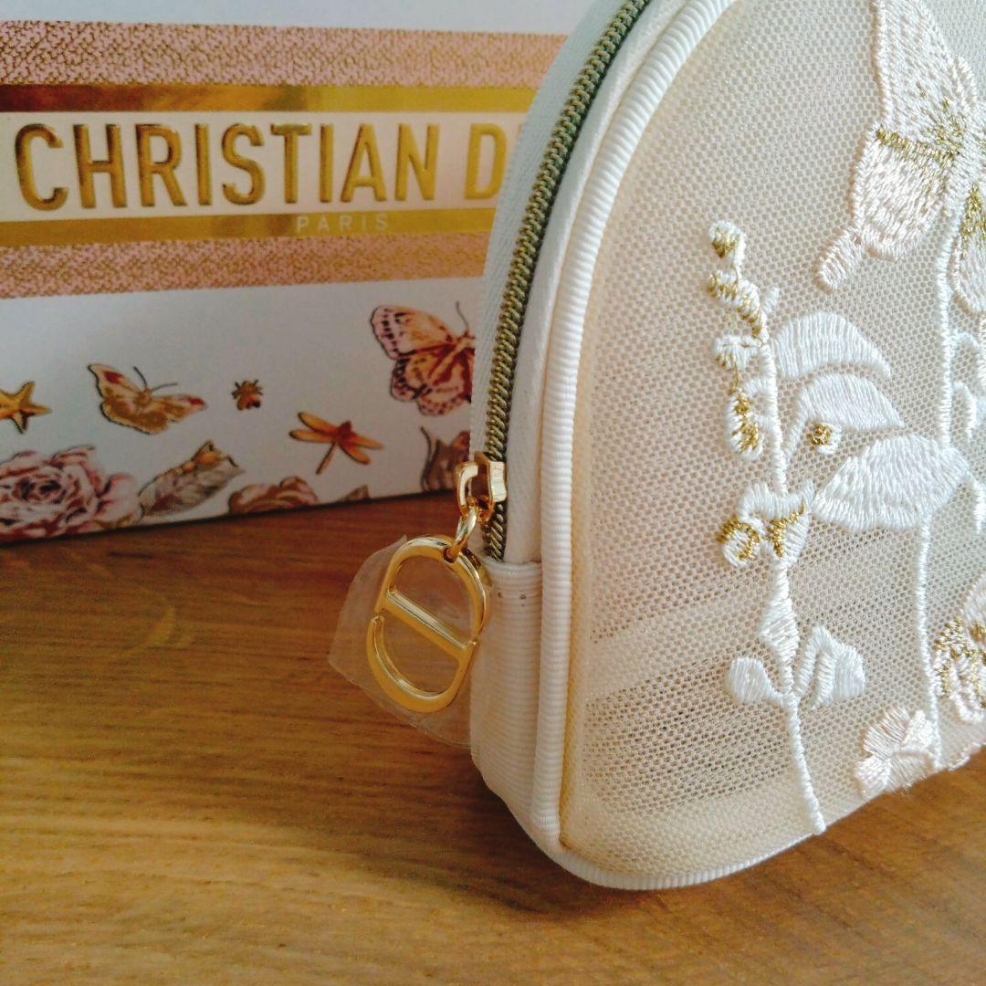 Dior ディオール マザーズデイ ポーチノベルティ ギフトボックス付