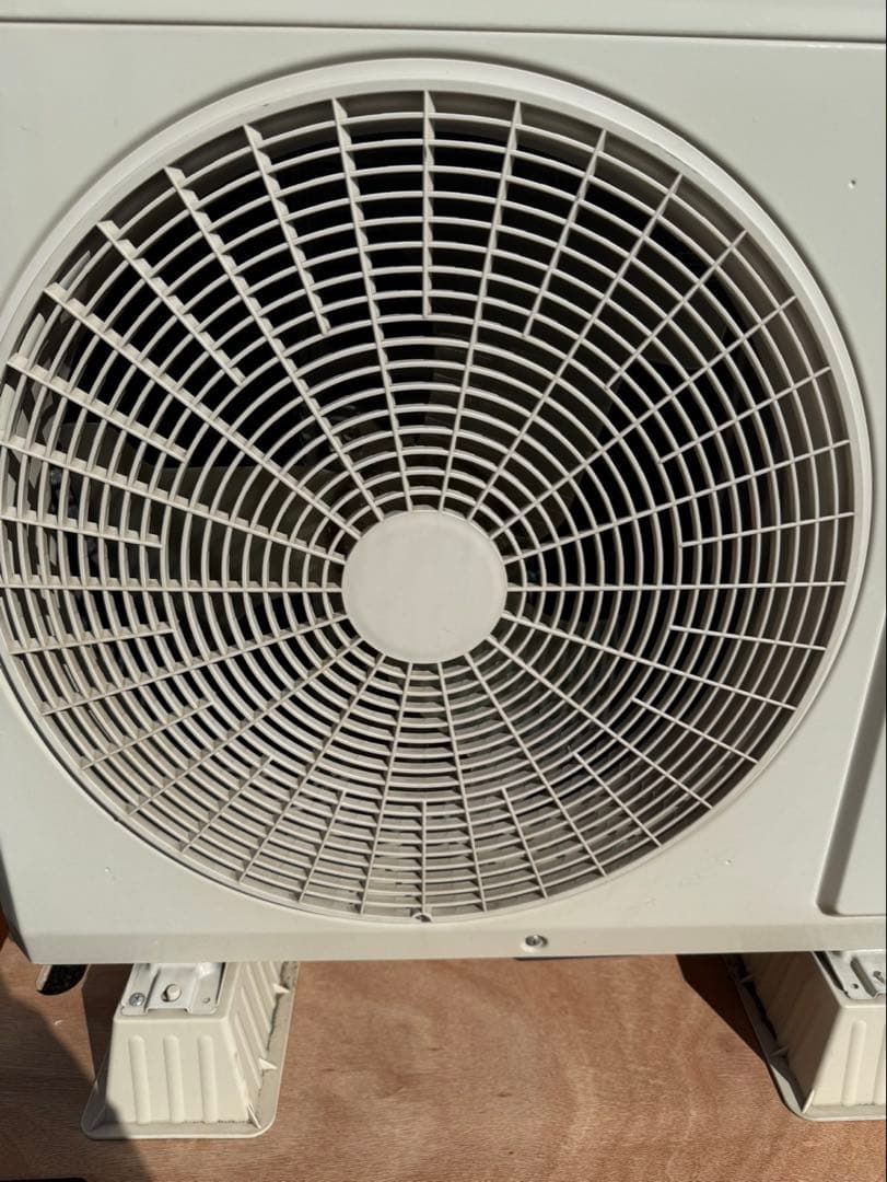 大阪府限定 アイリスオーヤマ IHF-2505G 8〜10畳 エアコン 取付込み