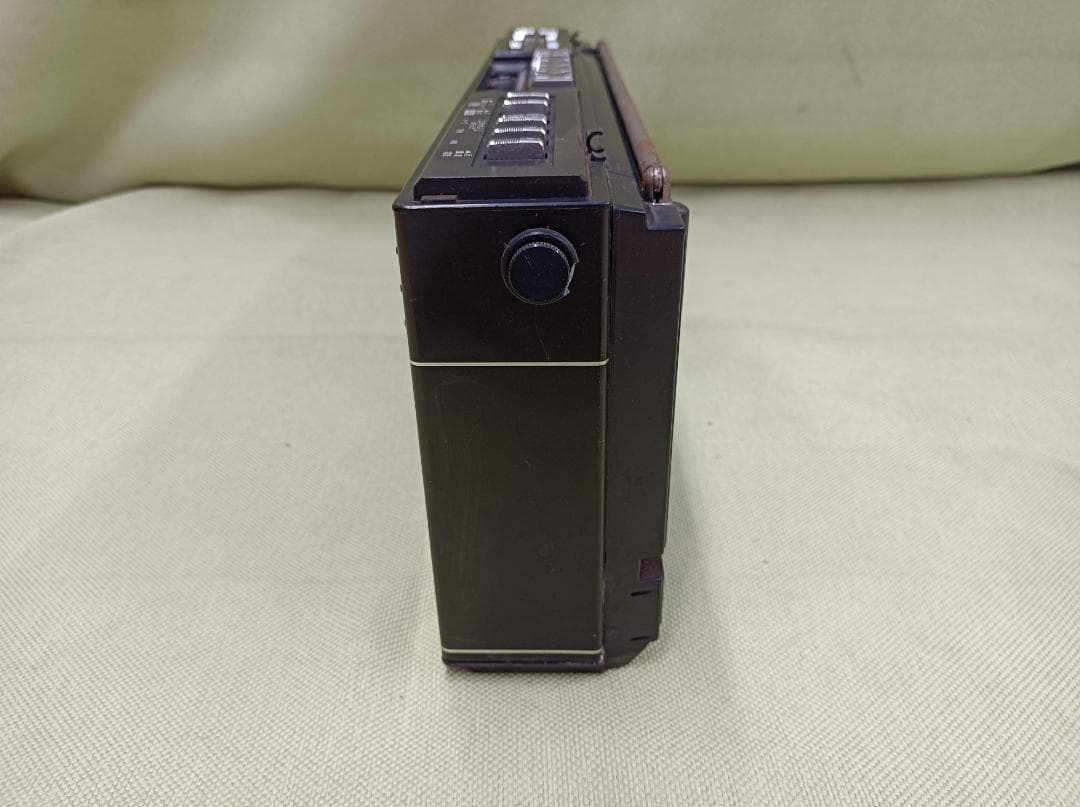 都《VDWWC》希少　SHARP　ラジカセ　GF-8B　ジャンク