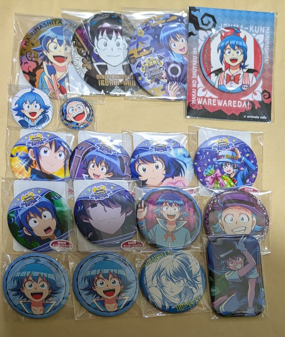 【1/9まで出品】魔入間 入間 缶バッジ セット 1/9まで出品】魔入間 入間 缶バッジ セット 魔入りました！入間くん