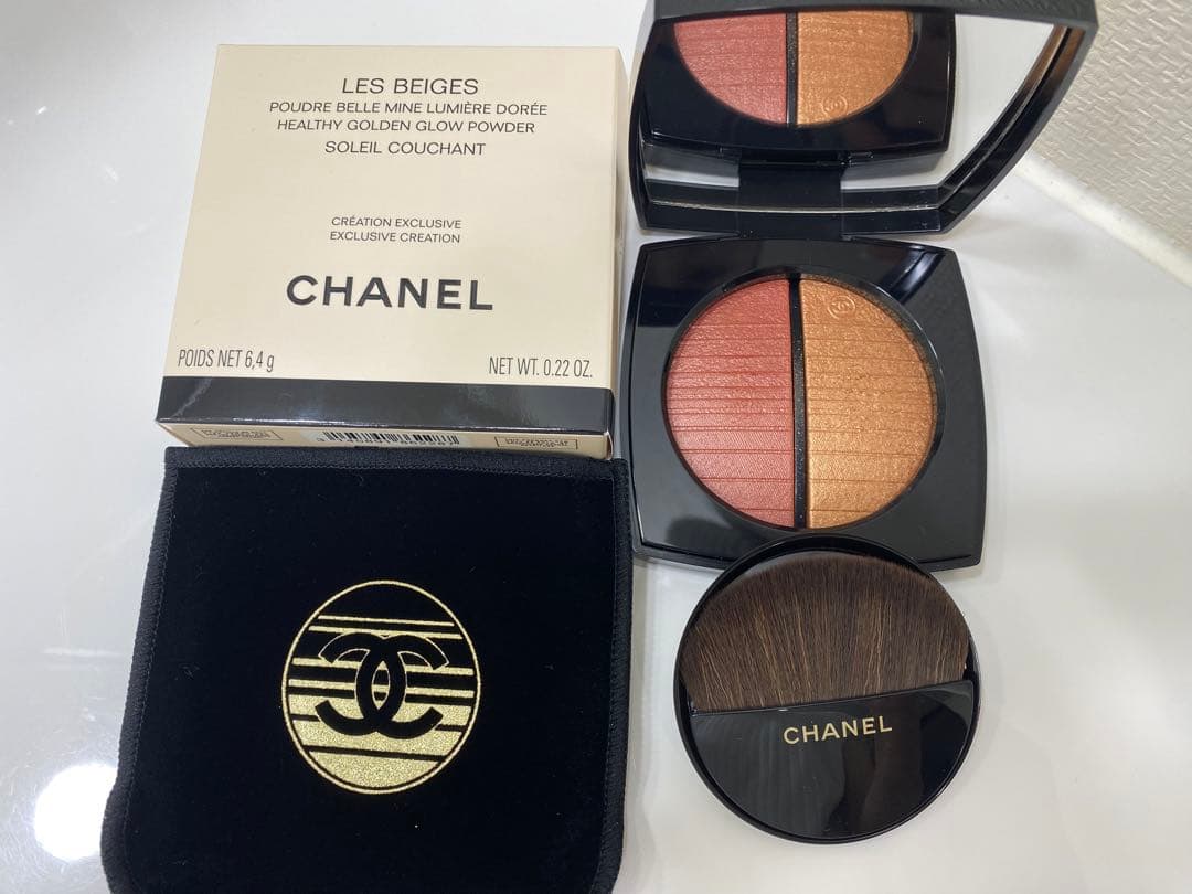 【美品】シャネル レベージュ ヘルシー ゴールデングロウ パウダー 特別限定品 シャネルのレ ベージュ2025コレクションをスウォッチ！ 「ゴールデン
