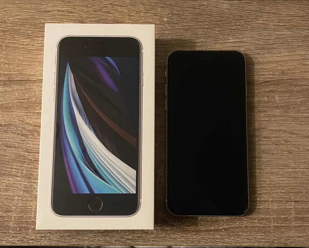 Apple iPhone SE (第2世代) ホワイト 本体 箱付き iPhone SE（第2世代） SIMフリー 未開封品 iPhoneSE(第2世代) 64GB