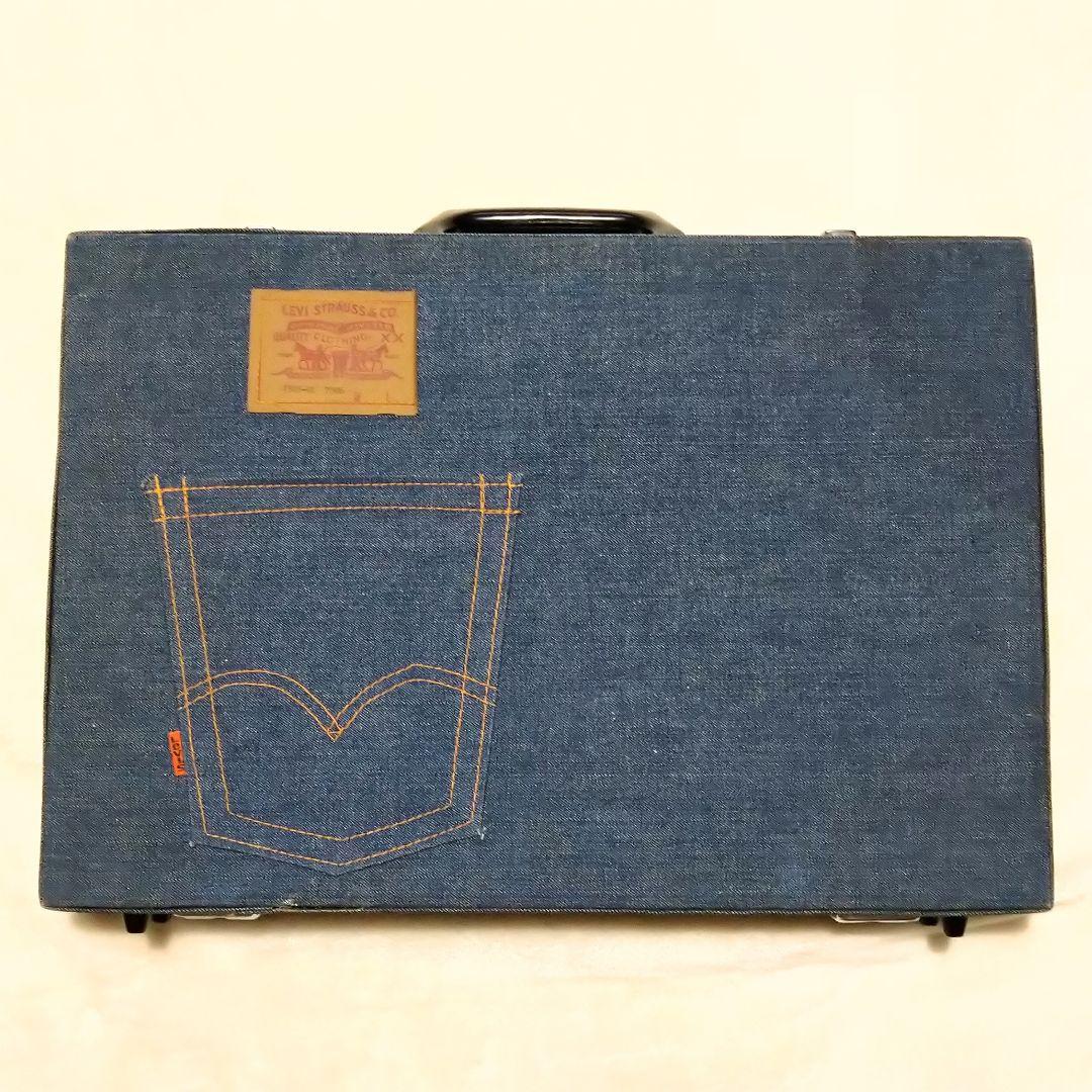 珍品 リーバイス デニム アタッシュケース オレンジタブ - メルカリ