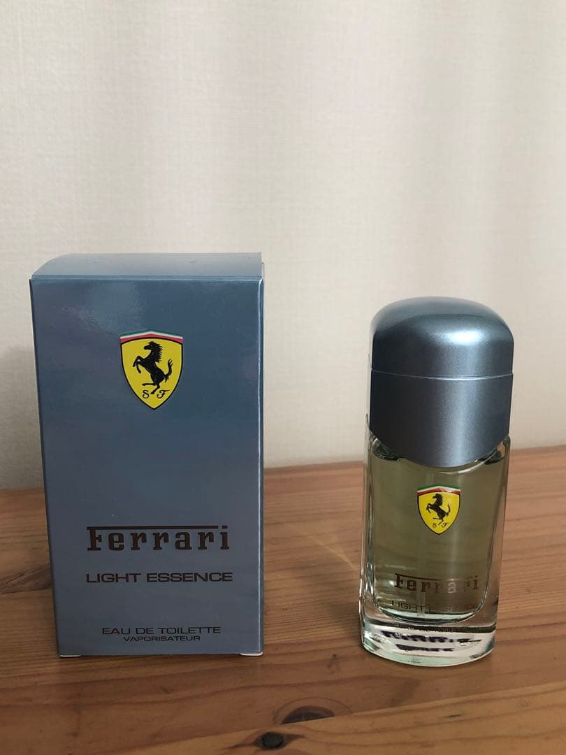 新品・未使用】フェラーリ ライトエッセンス オーデトワレ 30ml - メルカリ