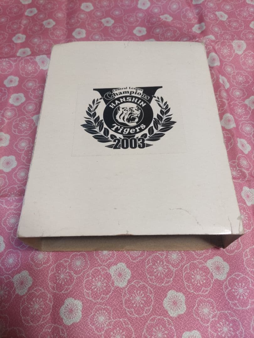 阪神タイガースミニ四駆、灰皿、アルミコースター、オマケで2003優勝