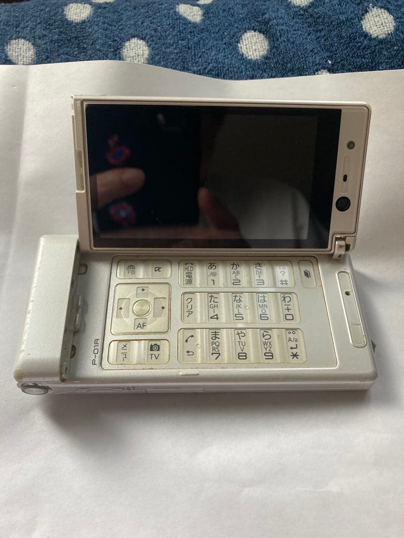 ガラケー　地デジ映ります 新ジャンル「ガラホ」はスマホとガラケーのいいとこどりか？（2ページ