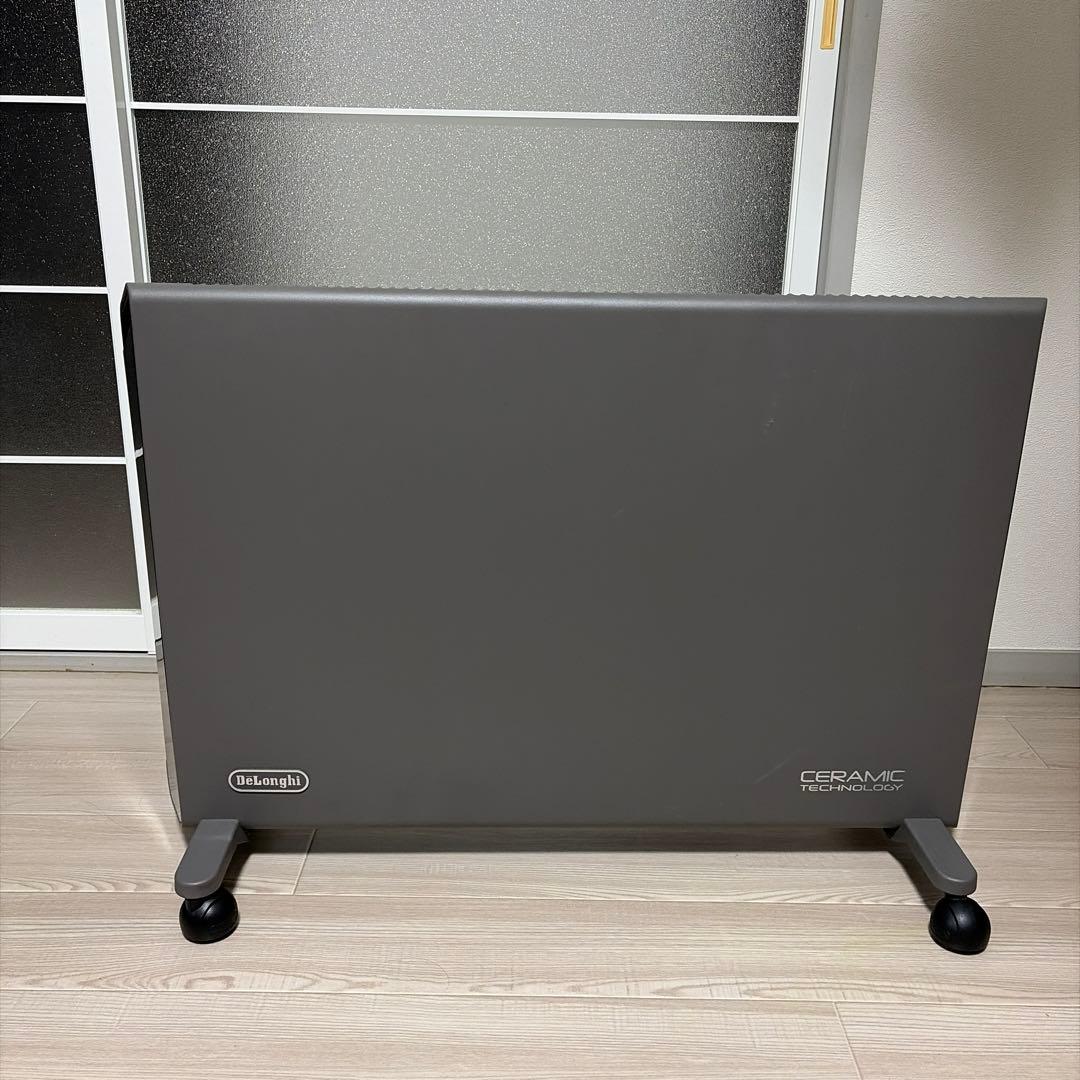 デロンギ　コンベクターヒーター　HXJ60L12 Amazon | デロンギ DeLonghi コンベクターヒーター 8～10畳まで