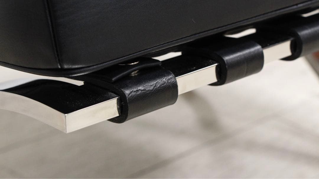 展示極美品】 Knoll ノール バルセロナ スツール 76万 - メルカリ