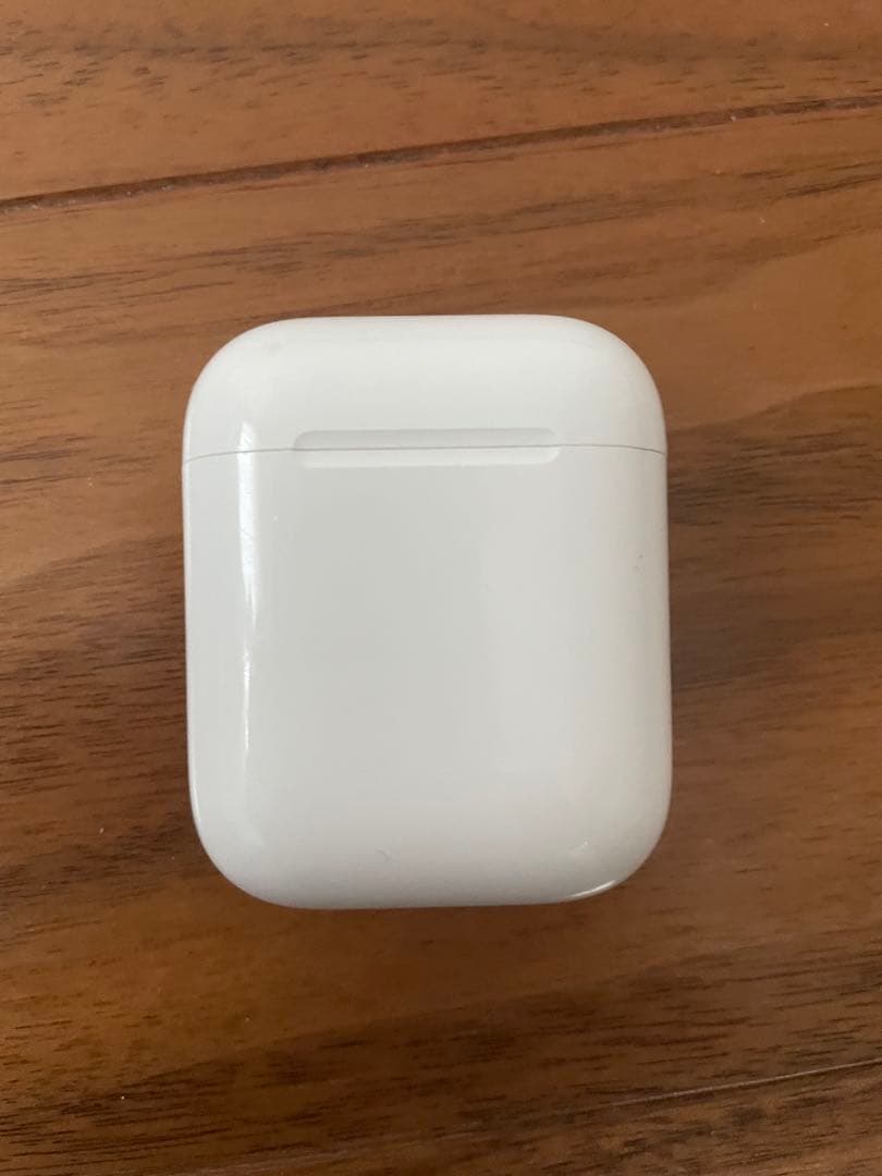 AirPods 本体 ホワイト ジャンク品 - メルカリ