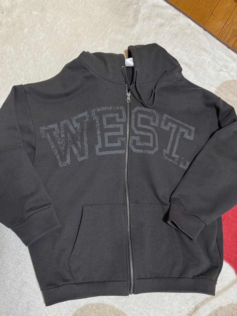 WEST. 藤井流星プロデュース パーカー - メルカリ
