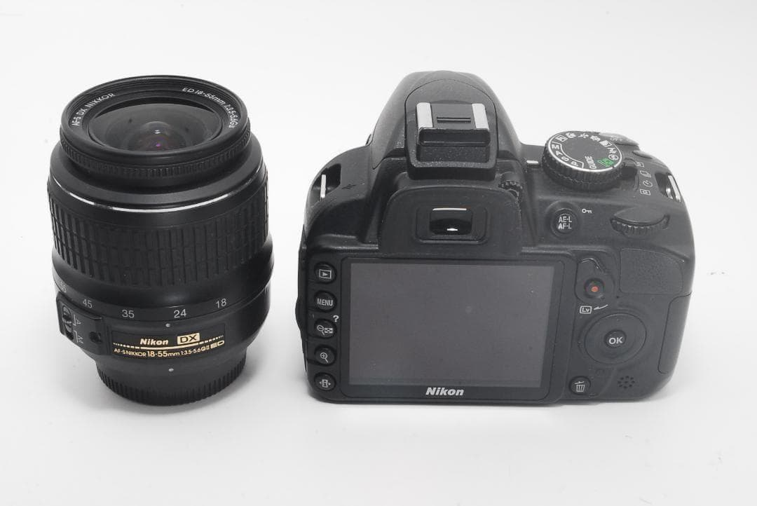 Nikon D3100＋18-55mm 標準セット☘️初心者に最適 - メルカリ