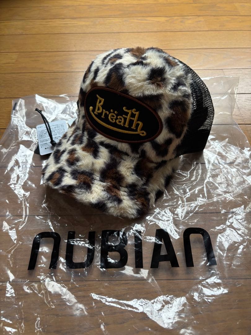 breath 25ss FAUX LEOPARD FUR CAP / BRW