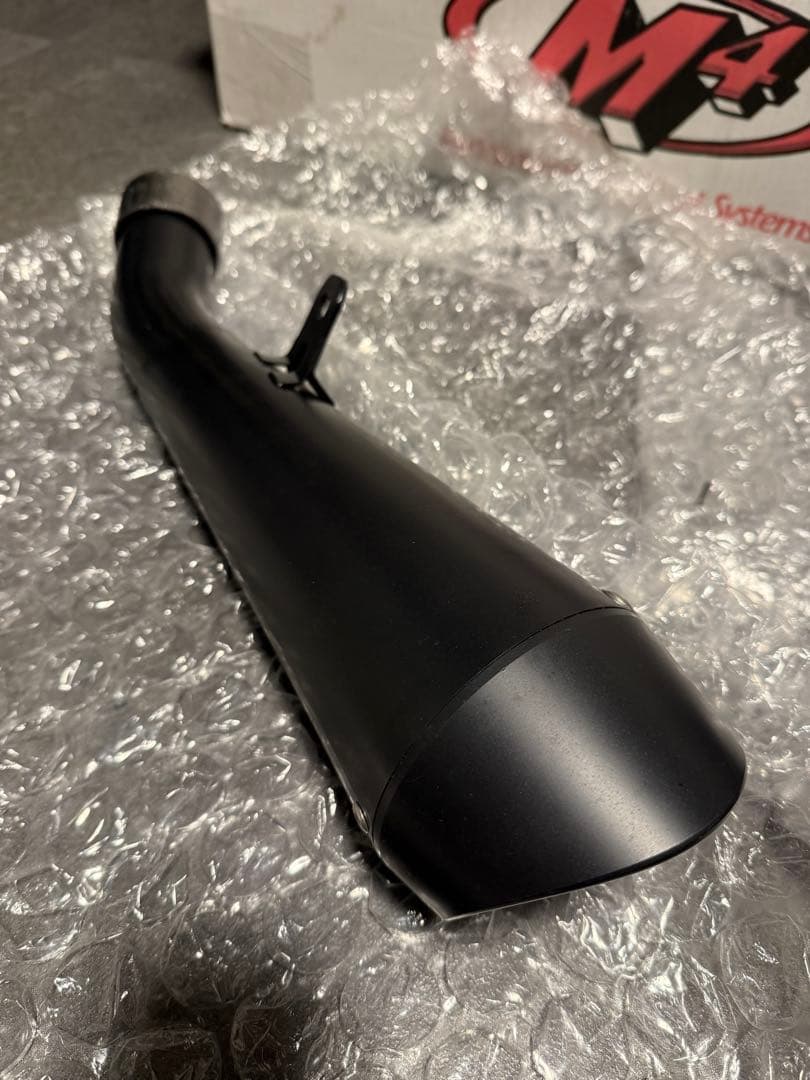 M4 マフラー 取り付け金具付き zx-6r 中古美品 低距離使用 - メルカリ