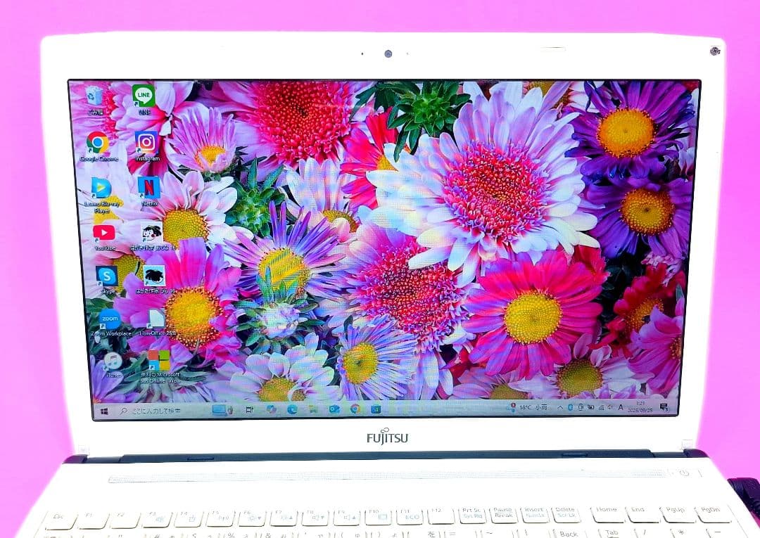 とってもお買得‼️】オフィス✨大容量750GB✨カメラ付ノートパソコン✨設定