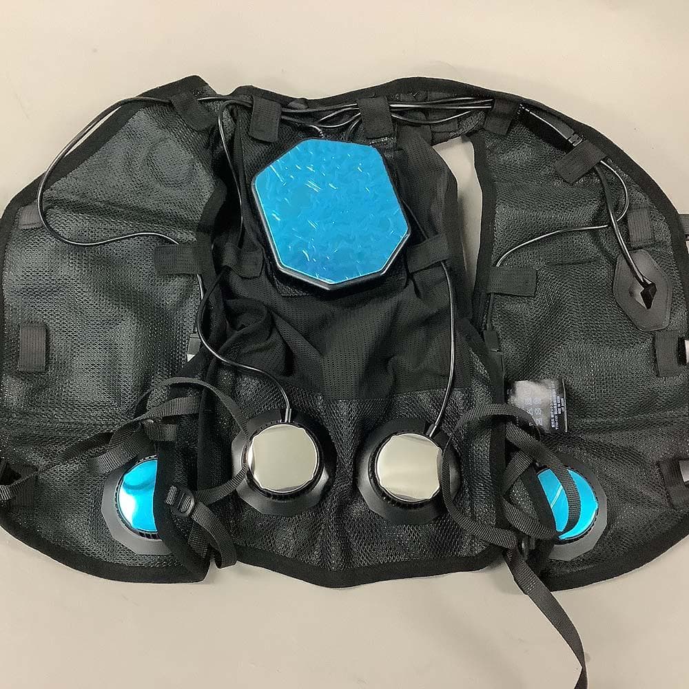 ワークマン WindCore ペルチェベストPRO 冷暖房服 WZ-5 - メルカリ