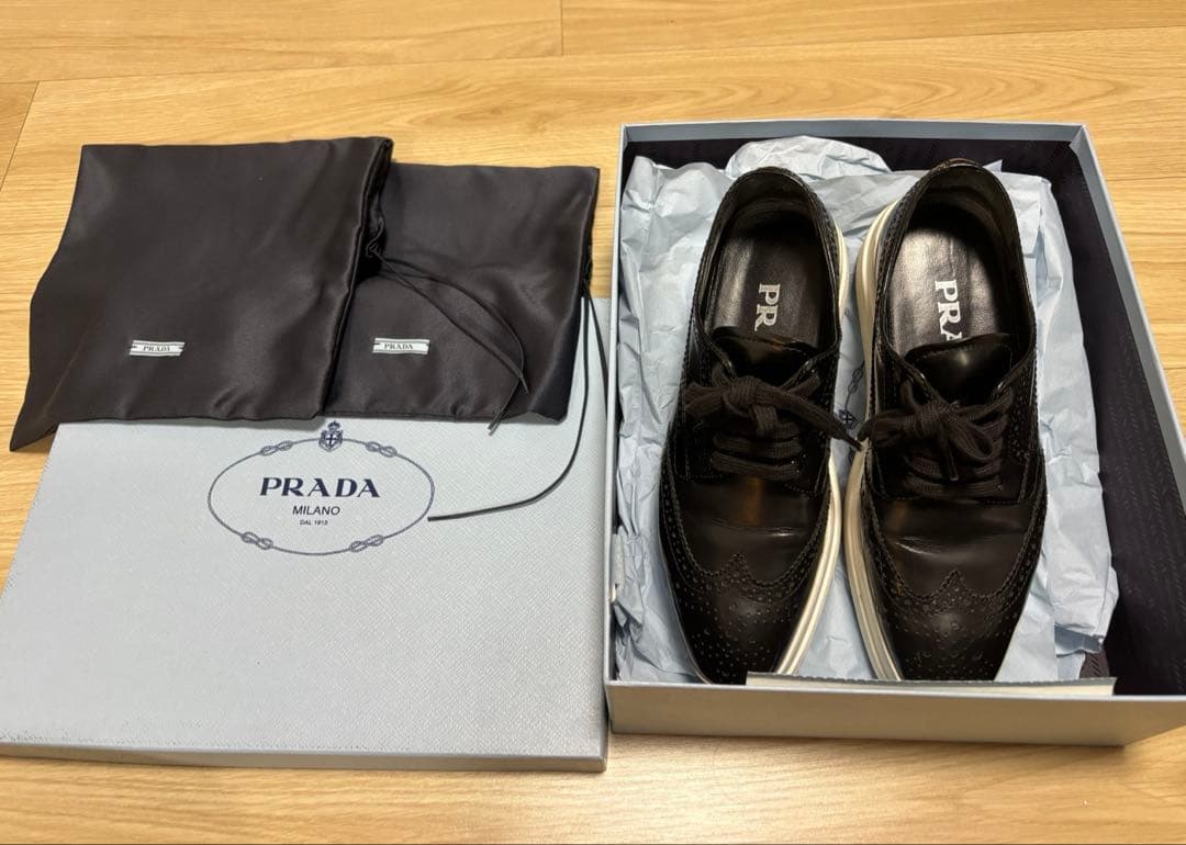 PRADA プラットフォーム 厚底ウイングチップ ブラック - メルカリ