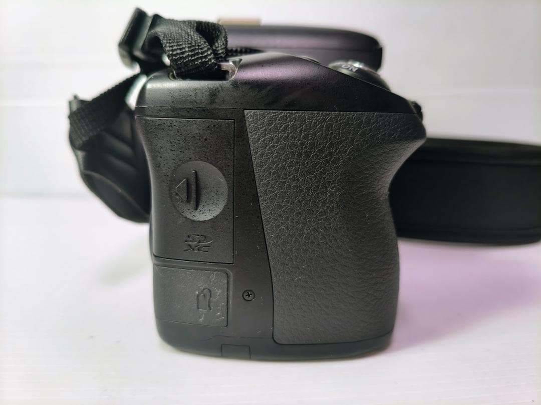 黒死病対策】【内臓電池交換】PENTAX K-50 黒＋WRレンズ - メルカリ