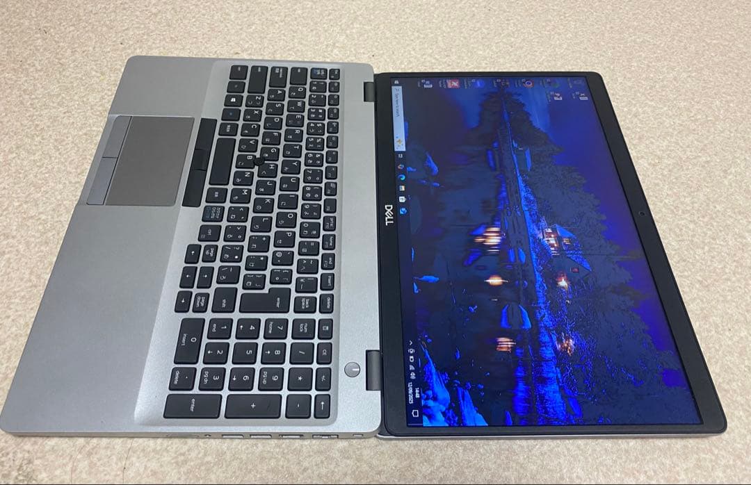 Office 付くDell 5510 i5/16/512