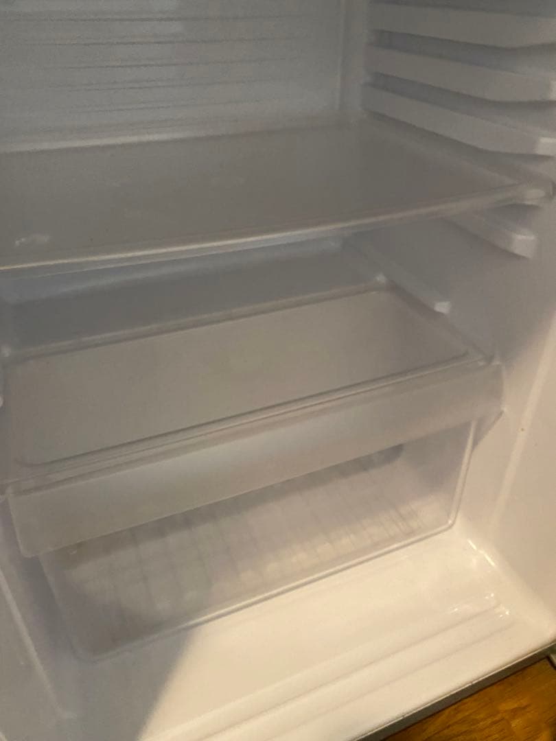 たのメル便)SANYO 2ドア冷凍冷蔵庫 SR-141U(137L) - メルカリ