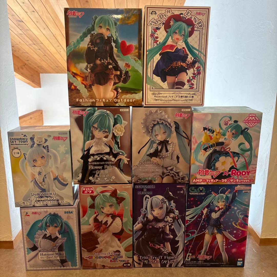 初音ミク プライズフィギュアセット - メルカリ