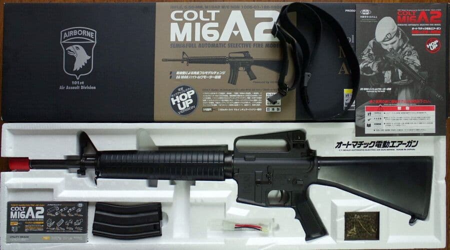 東京マルイ コルト M16A2 300連射マガジン付き 計2本. コルトM16A2