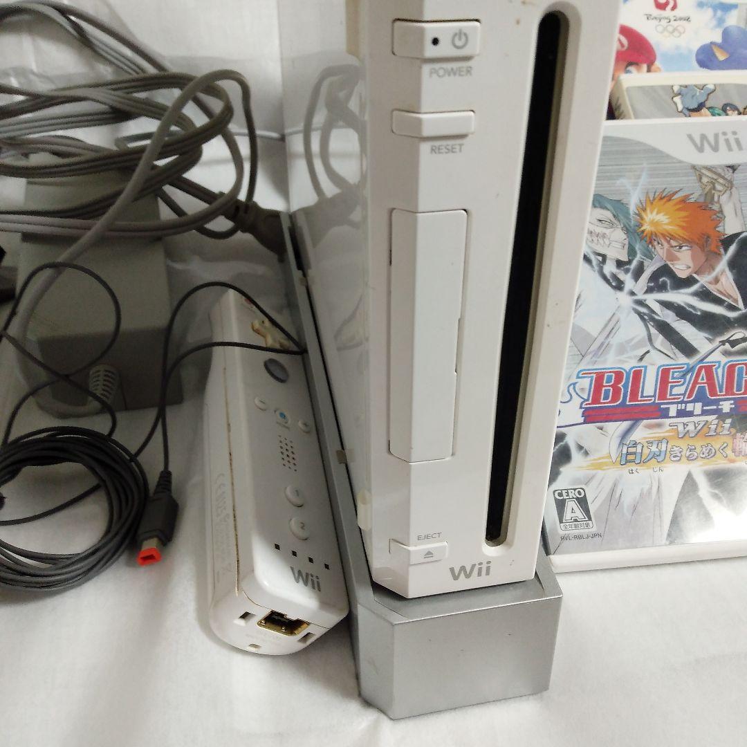 Wii本体 ホワイト センサーバー付き ソフト5点セット - メルカリ