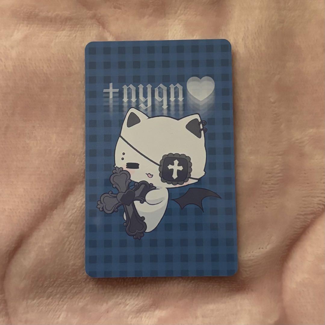 らぶしっく はやて カラコン +nyan トレカ - メルカリ