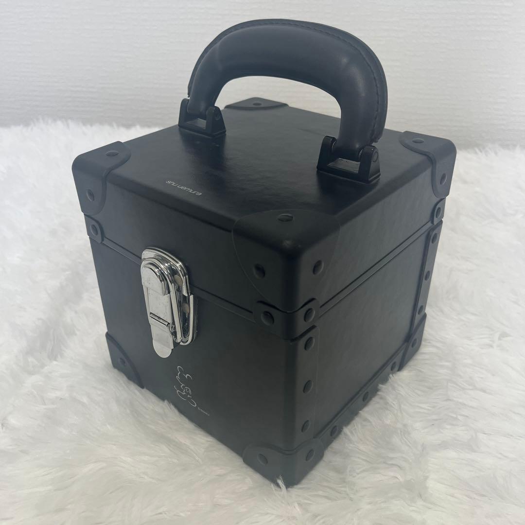 【レア】shu uemura 非売品 メイクボックス　ミッキー シュウウエムラ 試してみた】キャッチ・エム・オール ピカシュウ プレミアム メイク