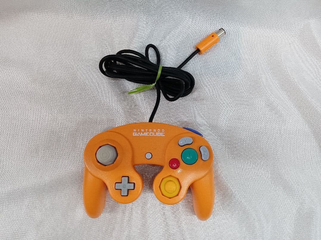 《TA670》NINTENDO GAMECUBE オレンジ