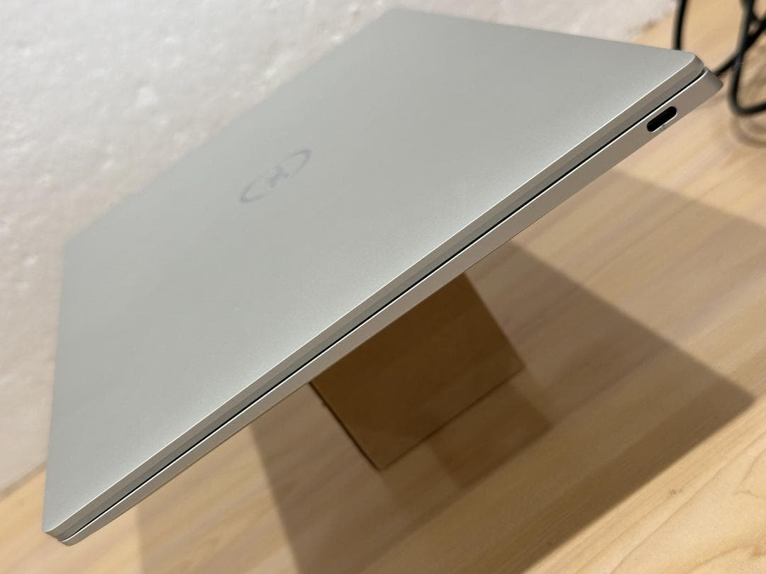 美品 Dell XPS 9320 i7-1360P/16/512/FHD+